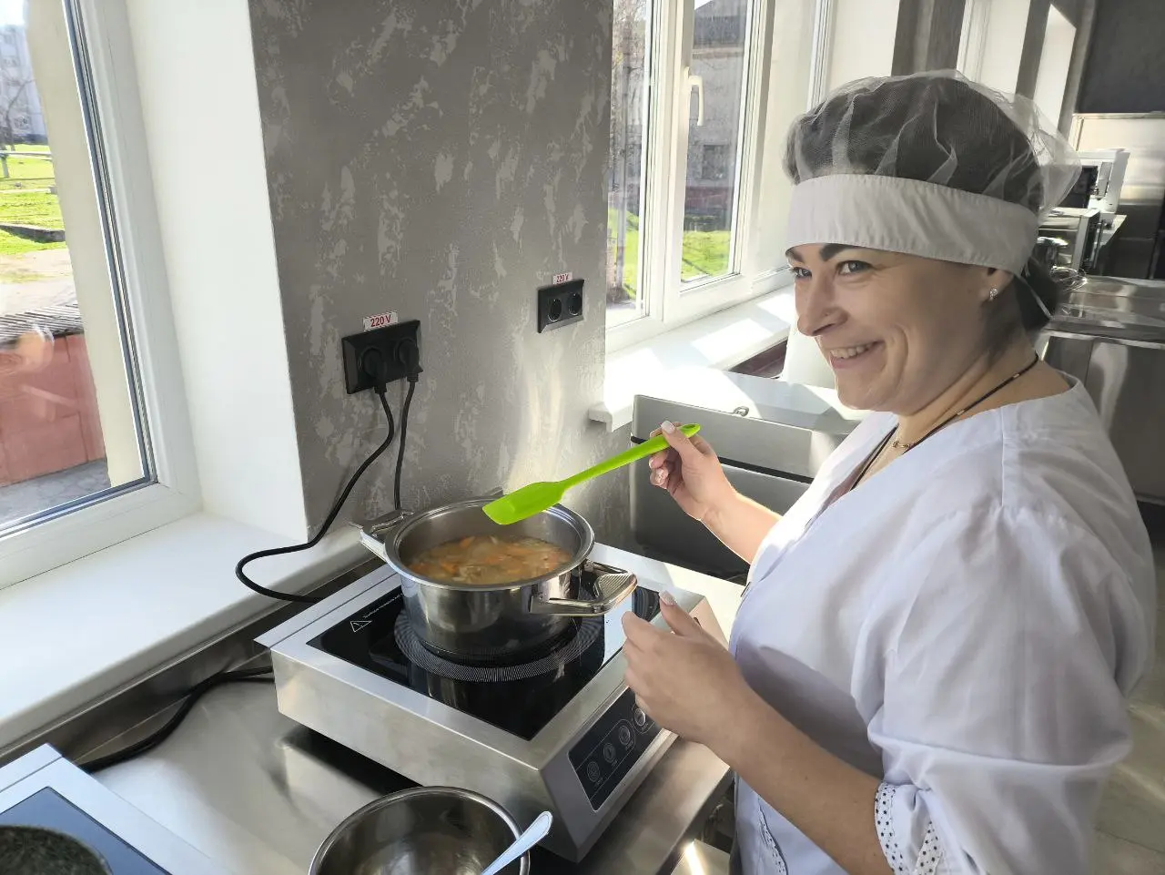 photo_5438422693142726707_y